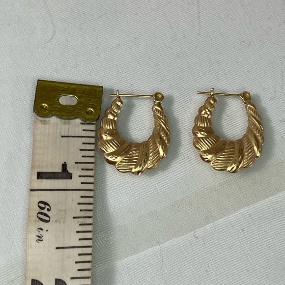 14K YELLOW GOLD croissant hoop earrings REAL GOLD 🥐 - Picture 7 of 12